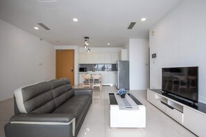 Interior - Bright 2BR Suasana Stay Near JB Sentral CIQ (Johor Bahru)