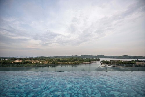 3BR Somerset Apt 2 TVs With Harbour View, Legoland