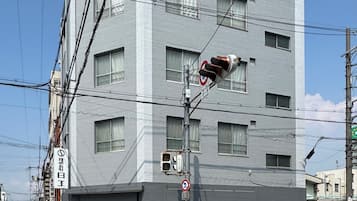 Classic Apartment | Blackout curtains, iron/ironing board, free WiFi