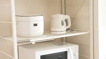 Classic Apartment | Blackout curtains, iron/ironing board, free WiFi