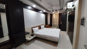 Free WiFi - Hotel Kishan Palace Bhopal (Bhopal)