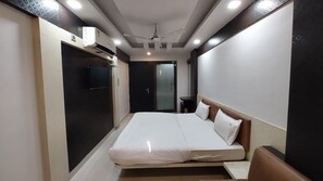 Deluxe Room | Free WiFi