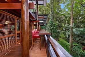 Property grounds - Kalamunda - A Home in the Forest! (Mooroobool)