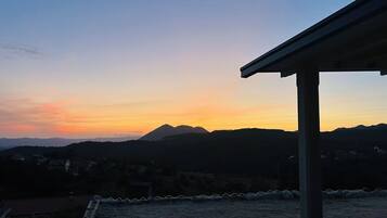 الإطلالة من المنشأة