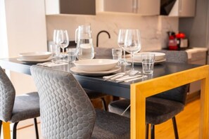 Dining - Amplio Bajo Deluxe | Ideal 8 huéspedes (Santander)