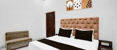 Dobbeltrom | Skrivebord, ekstrasenger (mot et tillegg), wi-fi (inkludert) og sengetøy