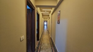 Interior - Midpoint sea view - families only (Alexandria)