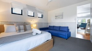 3 Schlafzimmer, Reisekinderbett, kostenloses WLAN, Bettwäsche