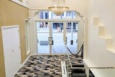 AMBASSADORS HOTEL ADELAIDE