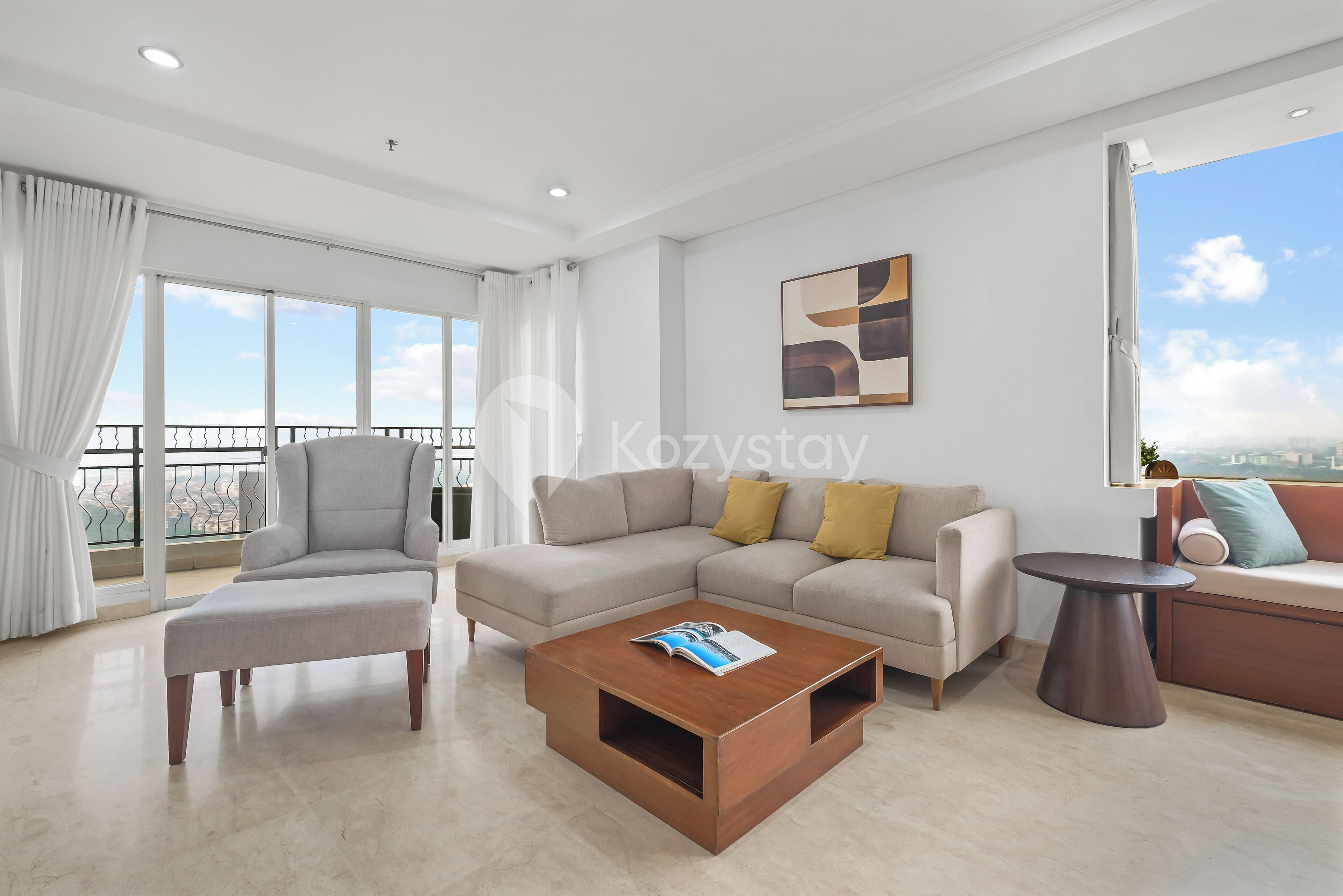 Apartment, 3 Bedrooms, City View | Living room | 50-inch Smart TV with cable channels, Netflix, streaming services