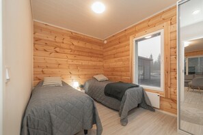 Deluxe-Villa, 2 Schlafzimmer, Küche, Bergseite | Bügeleisen/Bügelbrett, kostenloses WLAN, Bettwäsche