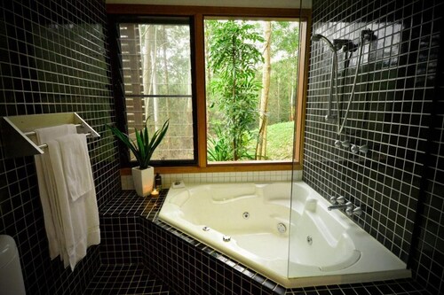 Ecoasis Mami Wata Rainforest Haven
