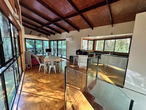Chalet, 1 Bedroom, Smoking, Balcony | Interior