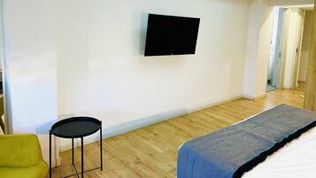 Comfort Studio, Lanai, City View | Iron/ironing board, free WiFi