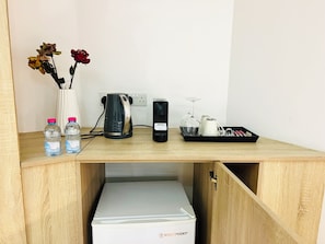 Estudio Confort, lanai, vista a la ciudad | Tabla de planchar con plancha y wifi gratis