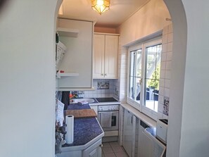 Ofen, Geschirrspüler