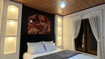 Comfort Villa, Pool View