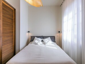 Vauvan matkasänky, ilmainen Wi-Fi