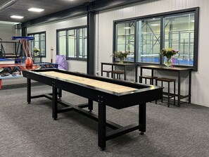 غرفة الألعاب