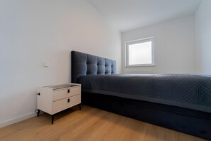 2 Schlafzimmer, Bügeleisen/Bügelbrett, WLAN, Bettwäsche