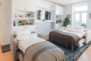 3 عدّة غرف نوم ومكتب ومكواة/لوح كي وسرير سفر