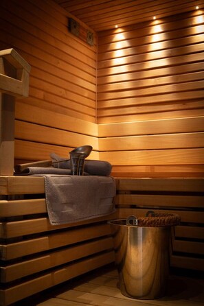 Sauna - Penthouse Loft w/ Jacuzzi & Sauna (Helsinki)