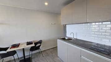 Apartment, Balkon | Eigene Kochnische
