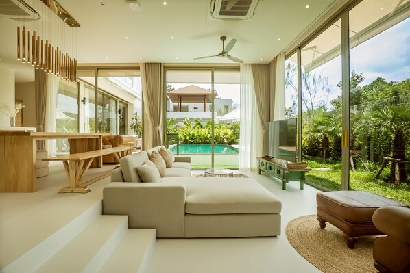 Villa Grand - privat pool - trädgård | Vardagsrum