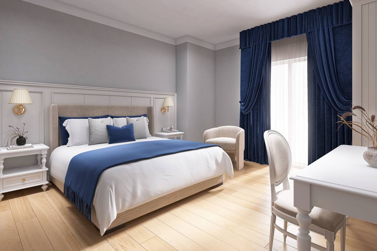 Suite | In-room safe, desk, blackout drapes, free WiFi