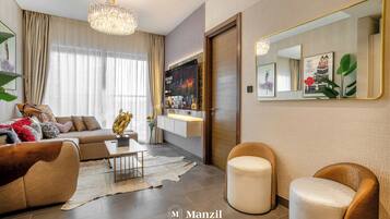 Appartamento Luxury, balcone, vista città | Area soggiorno