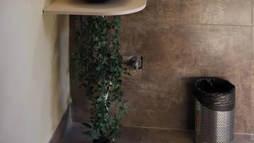 Quarto casal luxo, vista para a cidade | Banheiro