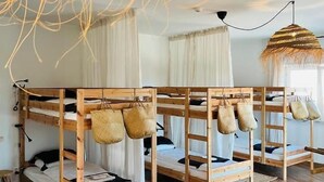 Blackout curtains, free WiFi - Ocean House Ericeira (Mafra)