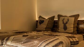 1 多间卧室、WiFi、床单