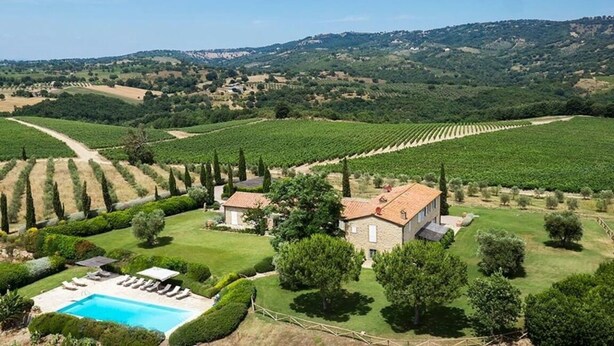 Exterior - Villa in Magliano In Toscana with 8 bedrooms sleeps 17 (Magliano In Toscana)