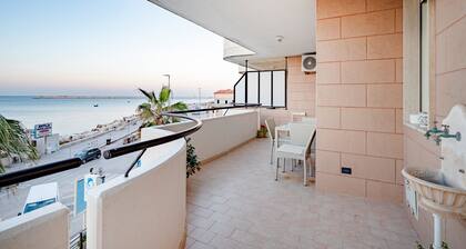 Apartment 'Rosato 14 – Balkon mit Meerblick' mit Meerblick, WLAN und Klimaanlage