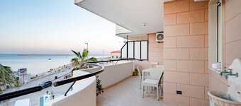 Appartement 'Rosato 14-balcon sur la mer' avec vue mer, Wi-Fi et climatisation