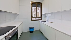 Private kitchen - Wonderful home (Madrid)