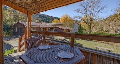 Chalet « Montana 3-4 pers » avec piscine privée et Wi-Fi