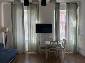 Basic Apartment | Exterior