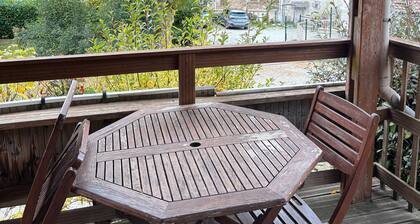 Chalet 'Montana PMR 4 Pers' avec terrasse partagée et Wi-Fi