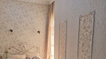 Classic Double Room, Patio