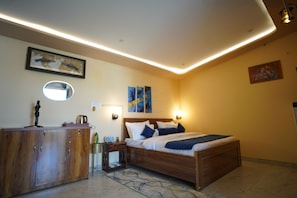 Basic Double Room, Garden View | Premium bedding, down comforters, memory foam beds - samalia agro resort vrindavan (Chhata)