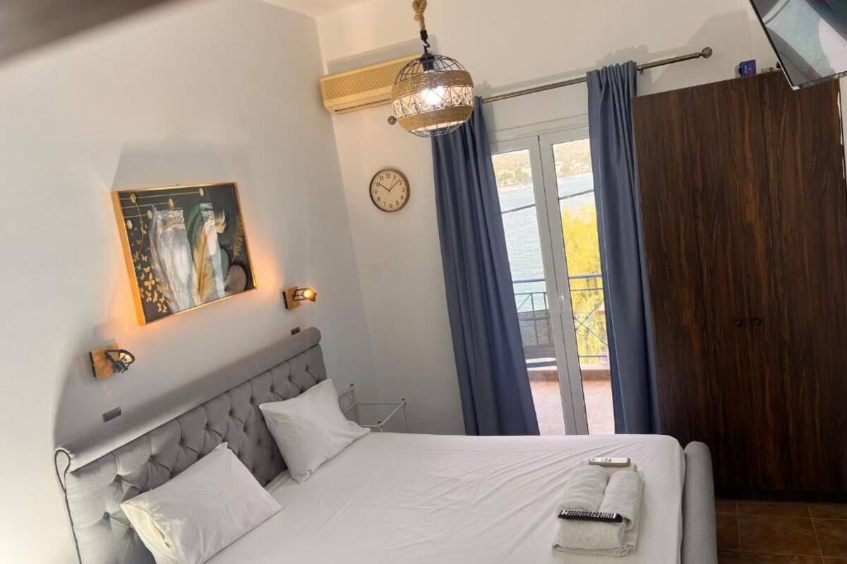 Junior Suite with Sea View | Iron/ironing board, free WiFi