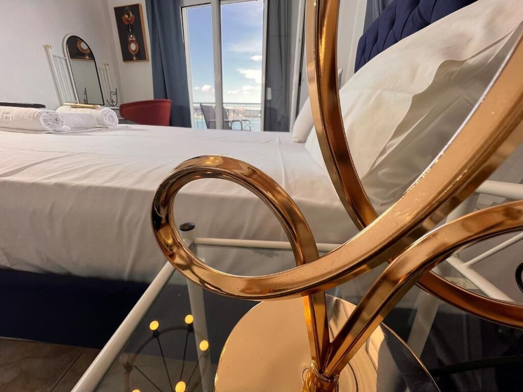 Superior Suite with Sea View (18) | Iron/ironing board, free WiFi, bed sheets