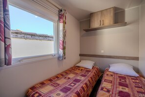 3 室のベッドルーム、WiFi、ベッドシーツ