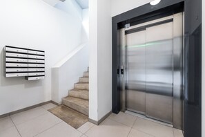 Interior - 2BR/Balcony/parking garage/Wi-Fi/next to Old Town (Tallinn)