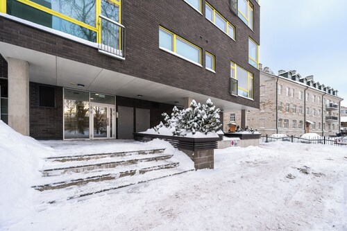 2BR/Parking Included/Wi-Fi/next to Old Town