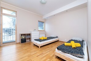 2 chambres, fer et planche à repasser, Wi-Fi, draps fournis