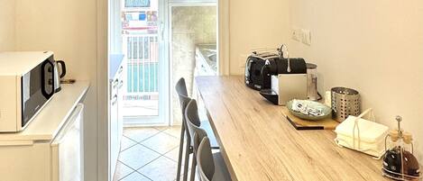 Microwave, oven, stovetop