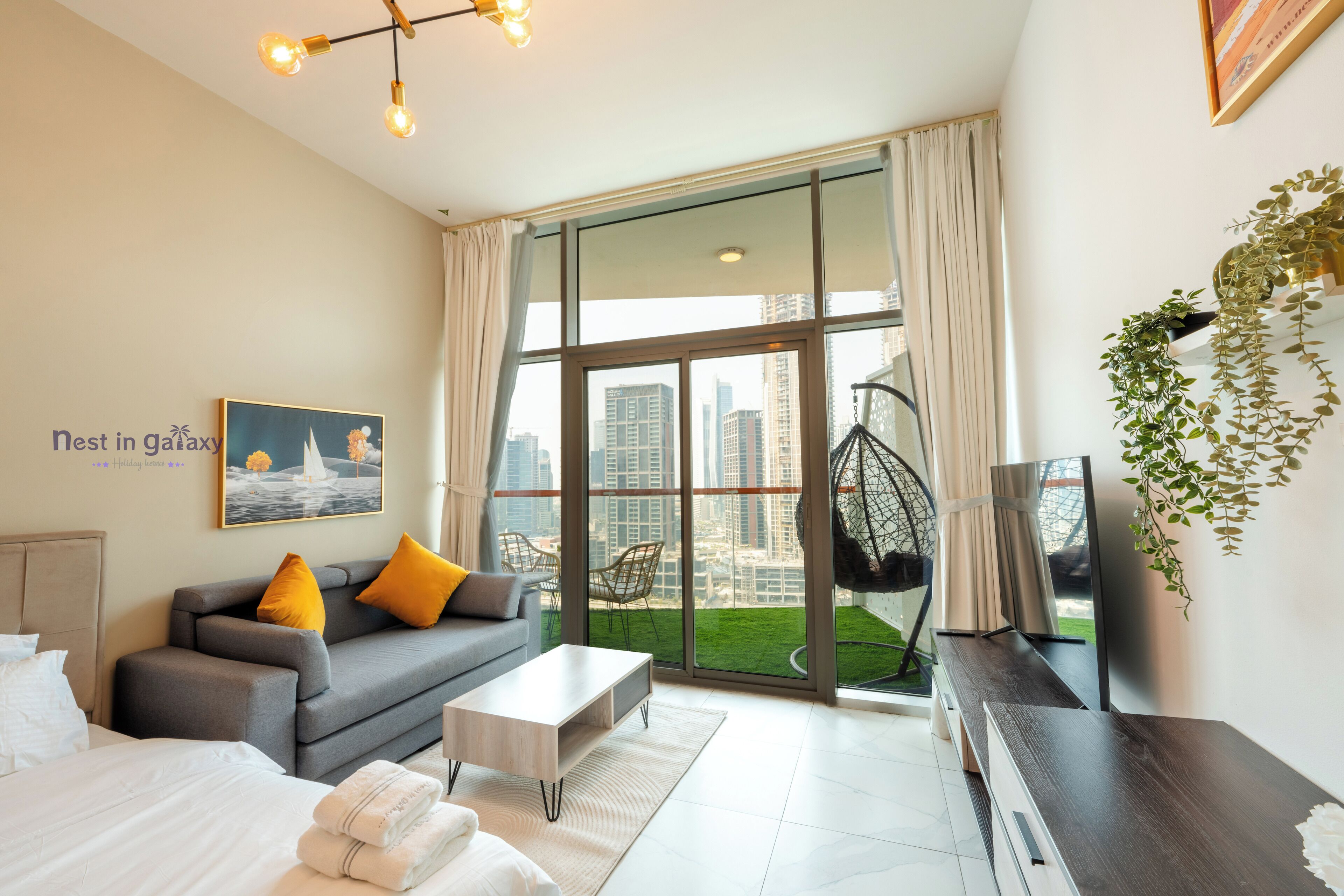 1 bedroom, in-room safe, iron/ironing board, free WiFi